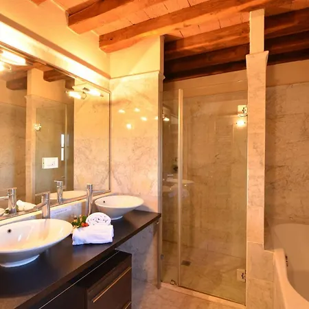 Sangiovese בית נופש קסטלנואובו ברארדנגה